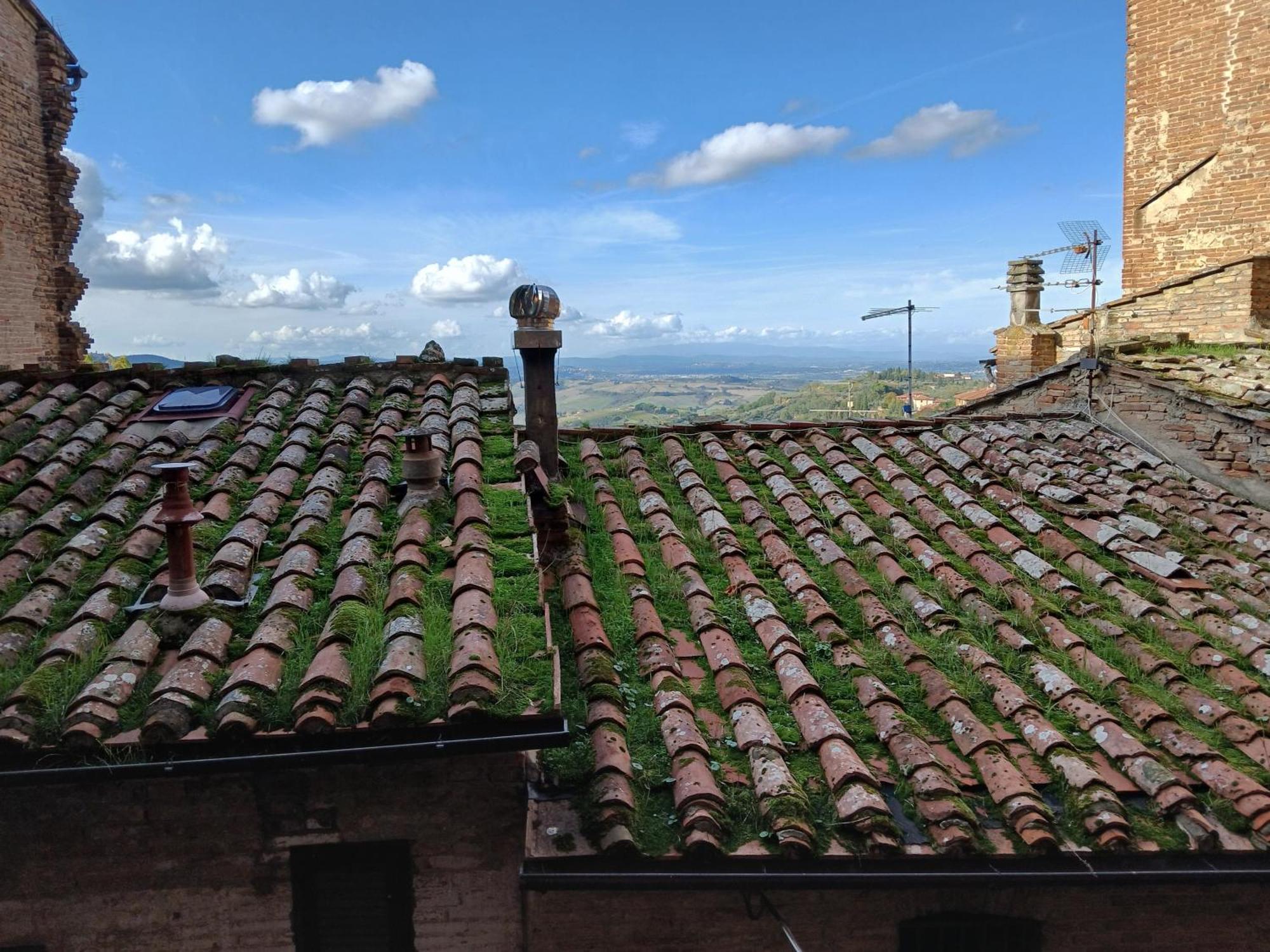 Appartamento In Palazzo Bucelli Montepulciano Exterior photo