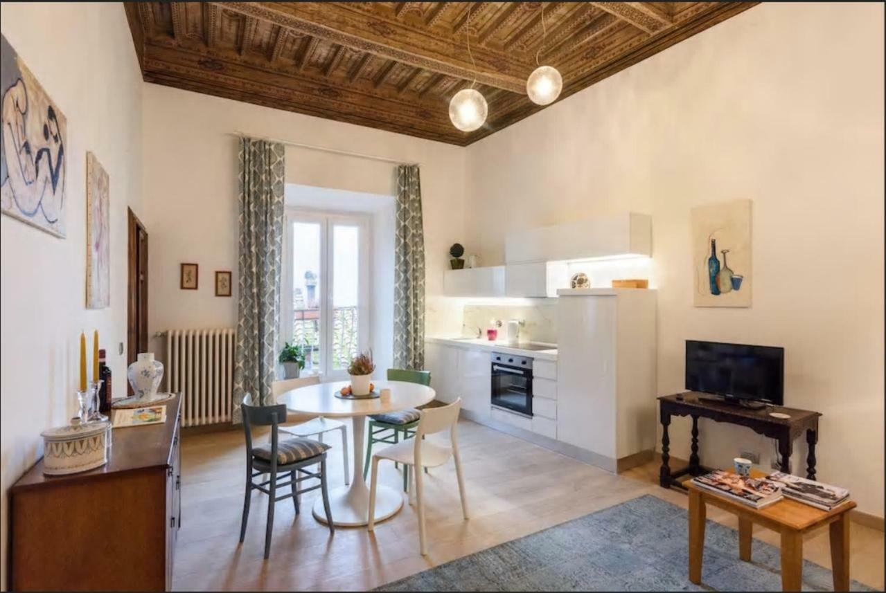 Appartamento In Palazzo Bucelli Montepulciano Exterior photo