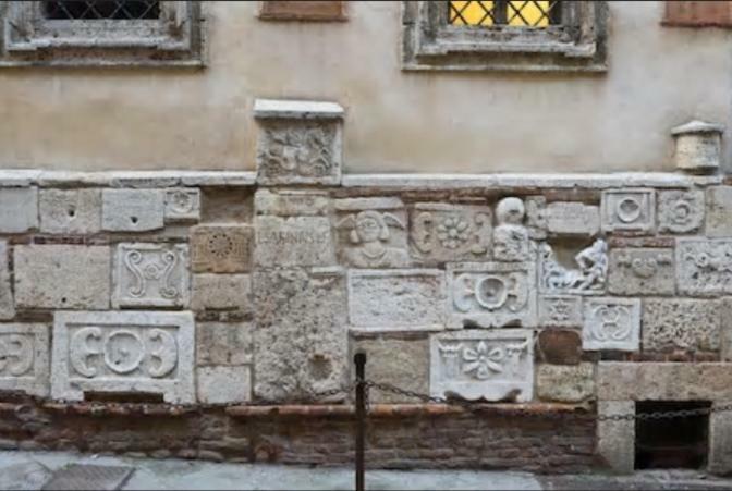 Appartamento In Palazzo Bucelli Montepulciano Exterior photo