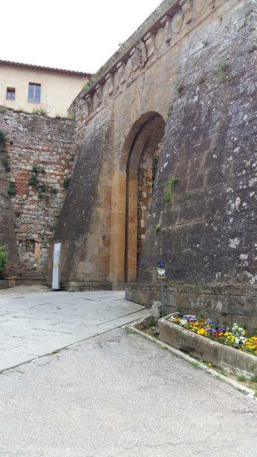 Appartamento In Palazzo Bucelli Montepulciano Exterior photo